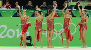 златни момичета