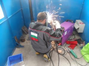 заварчици