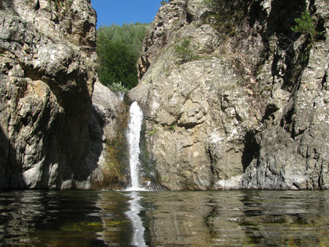 Загражденски водопади